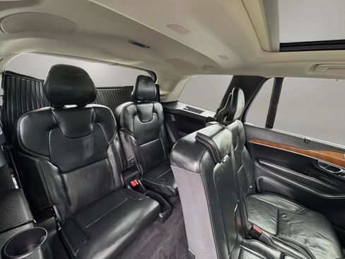 Used 2018 Volvo XC90 T6 Inscription w/ Convenience Package AWD/4WD image 15