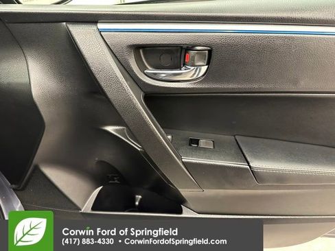 Used 2015 Toyota Corolla L image 9
