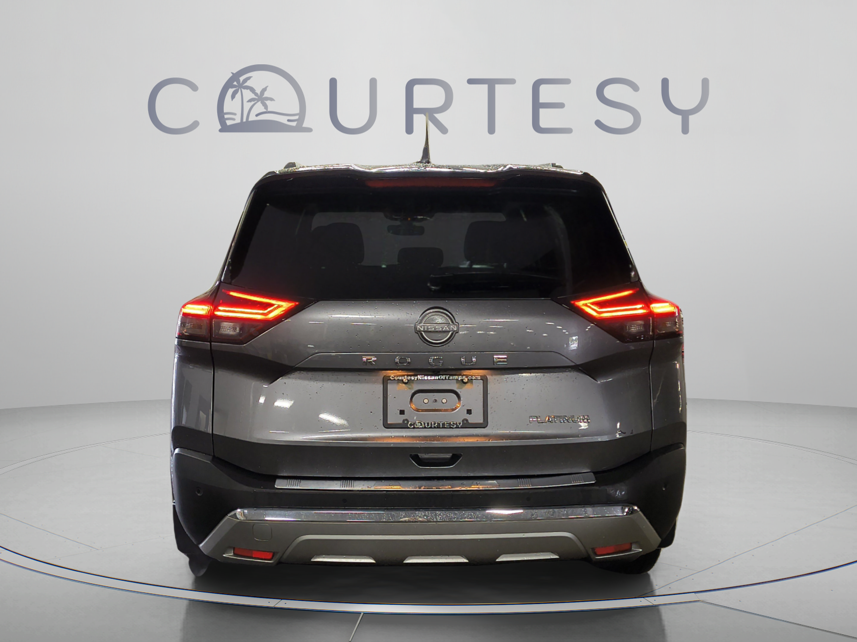 Certified 2023 Nissan Rogue Platinum w/ Platinum Premium Package FWD image 6