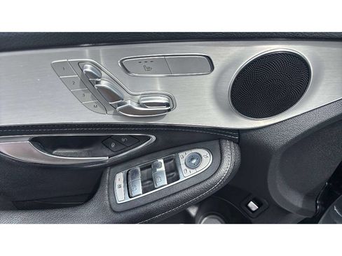 Used 2015 Mercedes-Benz C 300 4MATIC Sedan image 19