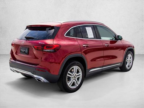 Used 2022 Mercedes-Benz GLA 250 4MATIC image 5