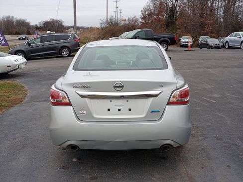 Used 2014 Nissan Altima 2.5 S image 4