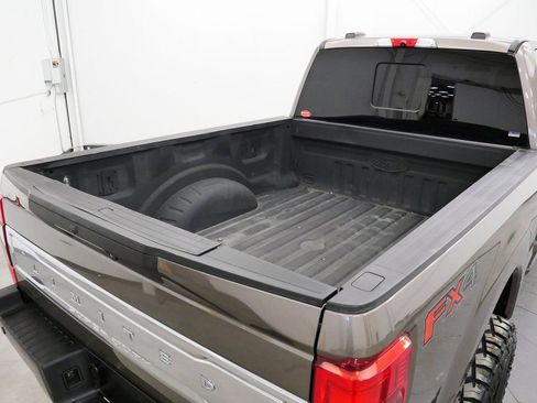 Used 2020 Ford F250 Limited w/ FX4 Off-Road Package image 41