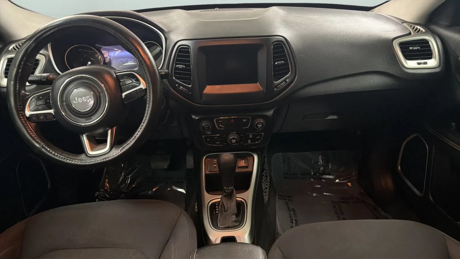 Used 2018 Jeep Compass Sport w/ Tech Group FWD image 16