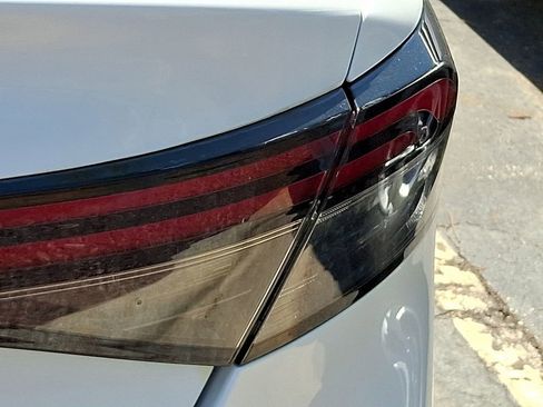 Used 2024 Honda Accord LX image 8