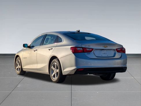 Used 2020 Chevrolet Malibu LS image 4