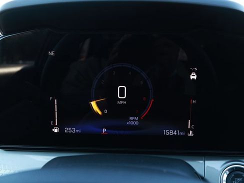 Used 2025 Chevrolet Trax LT image 12