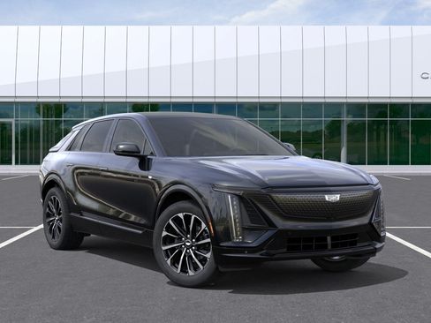 New 2026 Cadillac Lyriq Sport RWD image 7