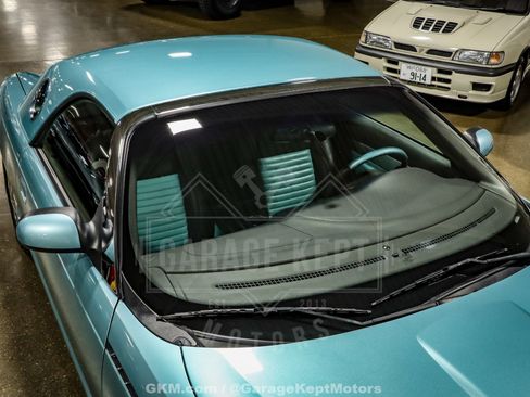 Used 2002 Ford Thunderbird Deluxe image 18