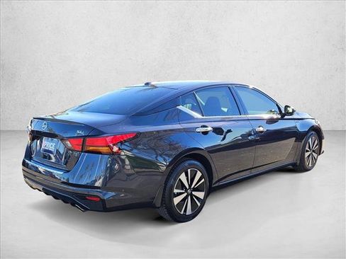Used 2022 Nissan Altima 2.5 SL image 5