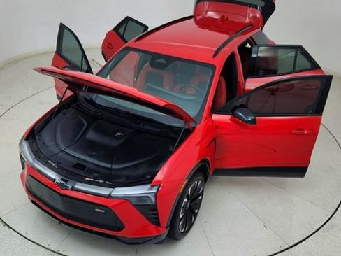 Used 2024 Chevrolet Blazer EV RS AWD/4WD image 87
