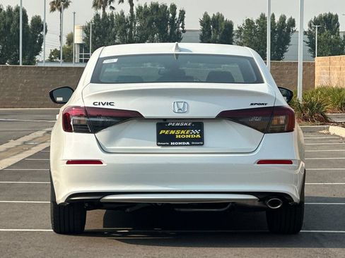 Certified 2026 Honda Civic Sport image 5