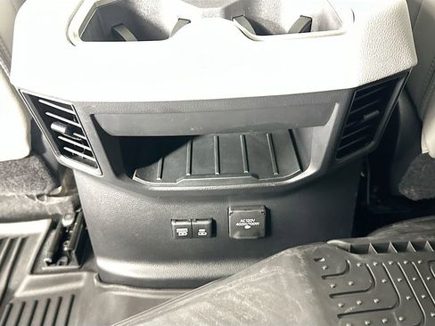 Used 2023 Toyota Tundra Limited image 26