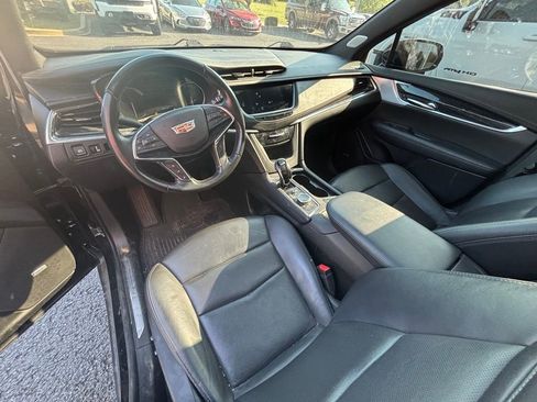 Used 2020 Cadillac XT5 Premium Luxury AWD/4WD image 7