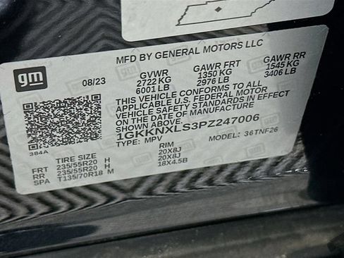 Used 2023 GMC Acadia Denali w/ Denali Ultimate Package AWD/4WD image 38