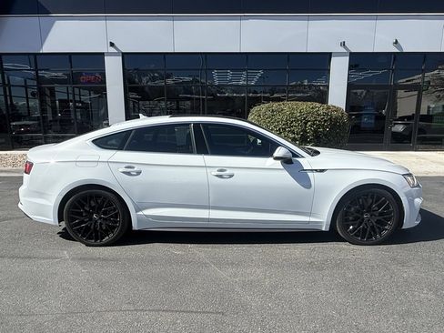 Used 2018 Audi A5 2.0T Premium Plus w/ Premium Plus image 8