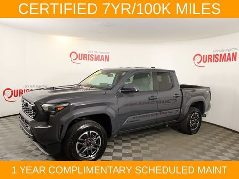 Used 2024 Toyota Tacoma TRD Sport w/ TRD Sport Upgrade Package AWD/4WD image 3