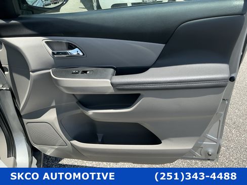 Used 2016 Honda Odyssey Touring image 12