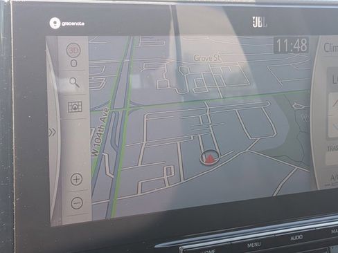 Used 2021 Toyota Highlander Platinum image 14