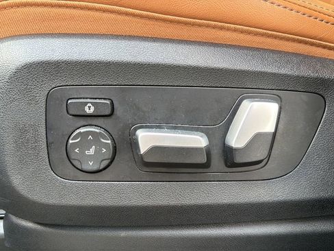 Used 2024 BMW X5 sDrive40i w/ Parking Assistance Package image 15