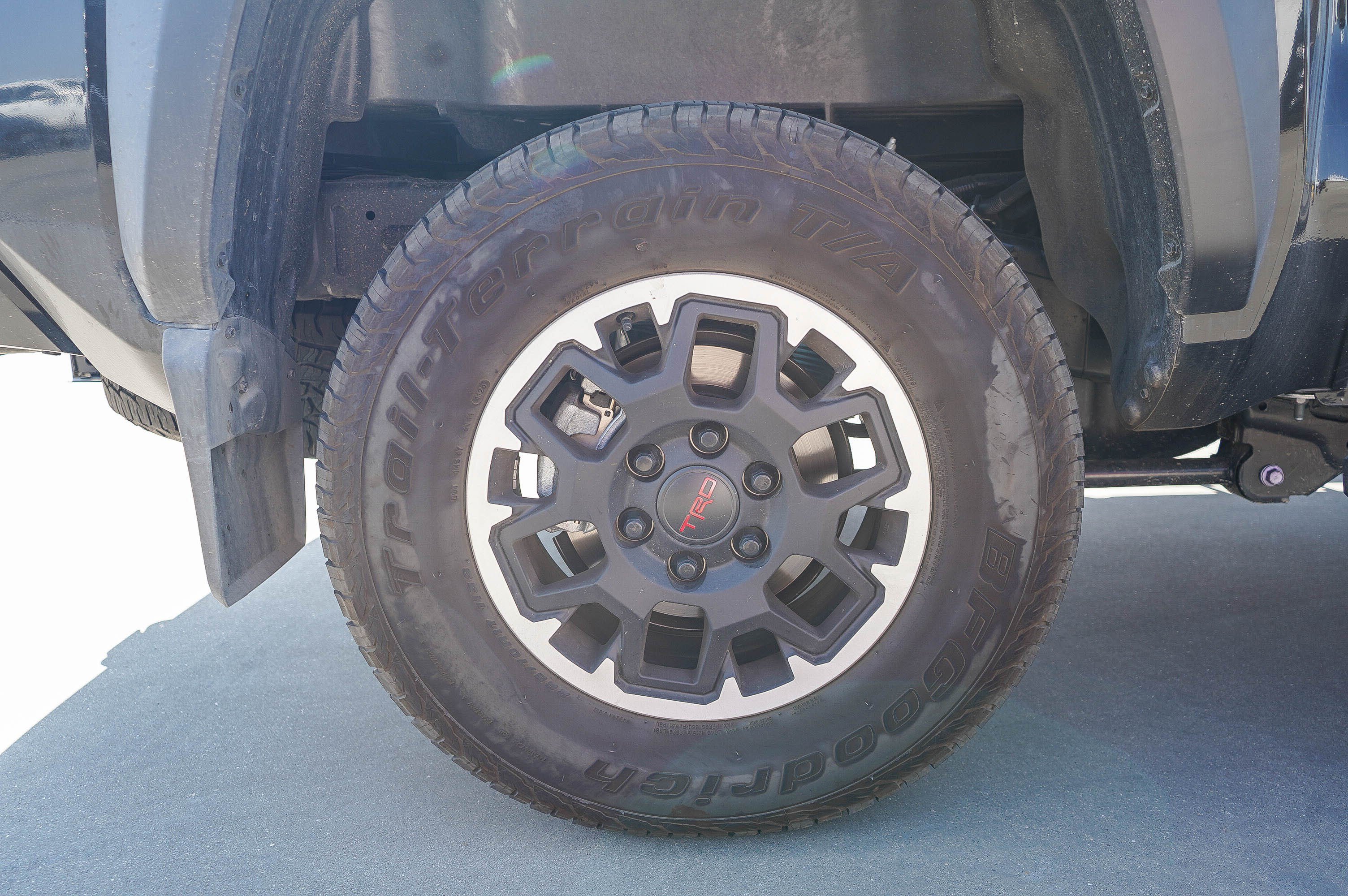 Certified 2026 Toyota Tacoma TRD Off-Road AWD/4WD image 9