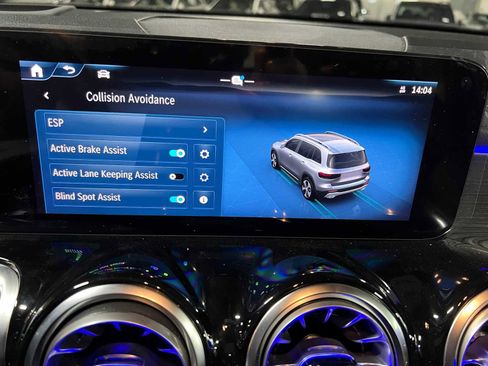 New 2026 Mercedes-Benz GLB 250 4MATIC image 36