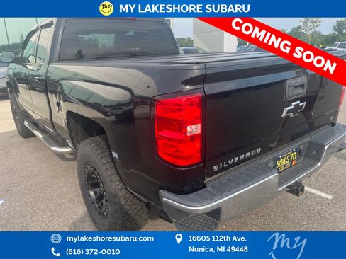 Used 2017 Chevrolet Silverado 1500 LT w/ All Star Edition AWD/4WD image 10