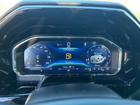 Used 2025 Chevrolet Silverado 2500 LTZ w/ LTZ Premium Package image 23