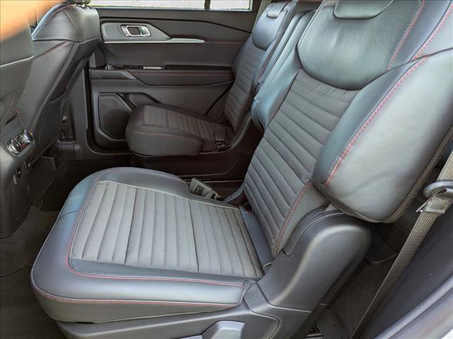 New 2027 Ford Explorer ST-Line RWD image 14