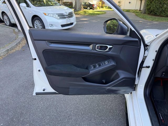 Used 2023 Honda Civic Type R image 22