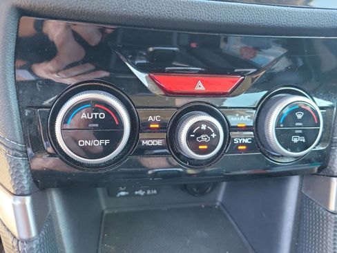 Used 2023 Subaru Forester Limited image 21