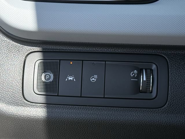 New 2027 Chevrolet Bolt RS FWD image 21