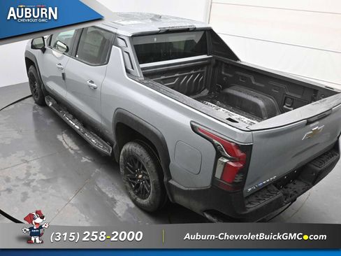 New 2026 Chevrolet Silverado EV LT image 24