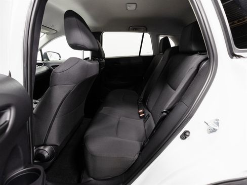 Certified 2024 Toyota Corolla Cross LE image 5