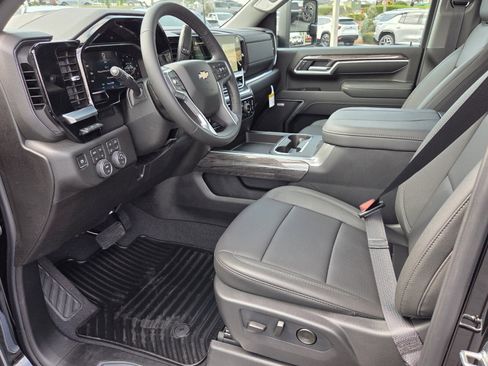 New 2026 Chevrolet Silverado 2500 LTZ w/ LTZ Convenience Package image 5