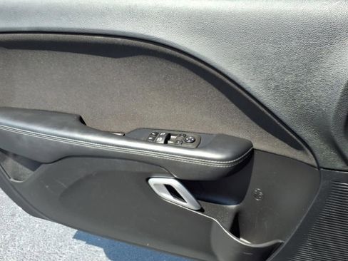 Used 2022 Dodge Challenger GT RWD image 11