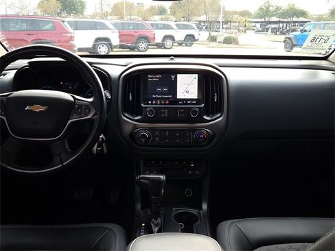 Used 2019 Chevrolet Colorado Z71 image 13