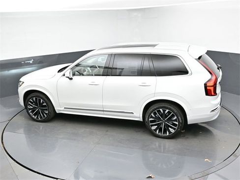 New 2026 Volvo XC90 B6 Ultra image 48