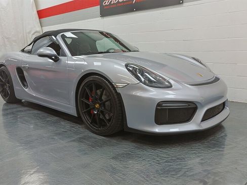 Used 2016 Porsche Boxster Spyder RWD image 61