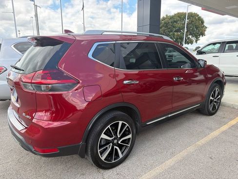 Used 2020 Nissan Rogue SL w/ Premium Package AWD/4WD image 9