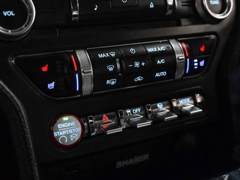 Used 2017 Ford Mustang GT Premium image 19