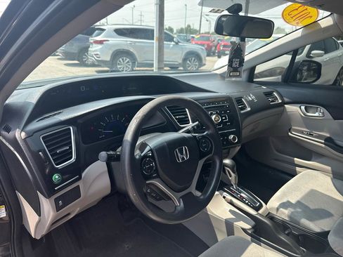 Used 2013 Honda Civic LX image 8