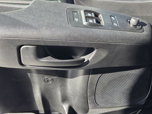 New 2026 RAM ProMaster 3500 w/ Quick Order Package 22G SLT image 18