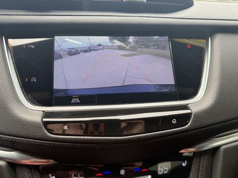Used 2024 Cadillac XT5 Luxury FWD image 18
