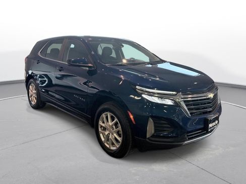 Used 2023 Chevrolet Equinox LT AWD/4WD image 9