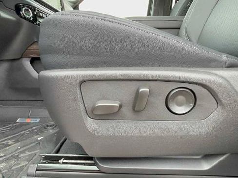 New 2025 Chevrolet Silverado 1500 RST AWD/4WD image 23