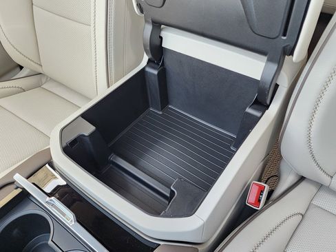 New 2026 GMC Yukon XL Denali w/ Sun & Power Step Package image 37