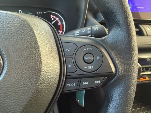 Used 2024 Toyota RAV4 LE image 24