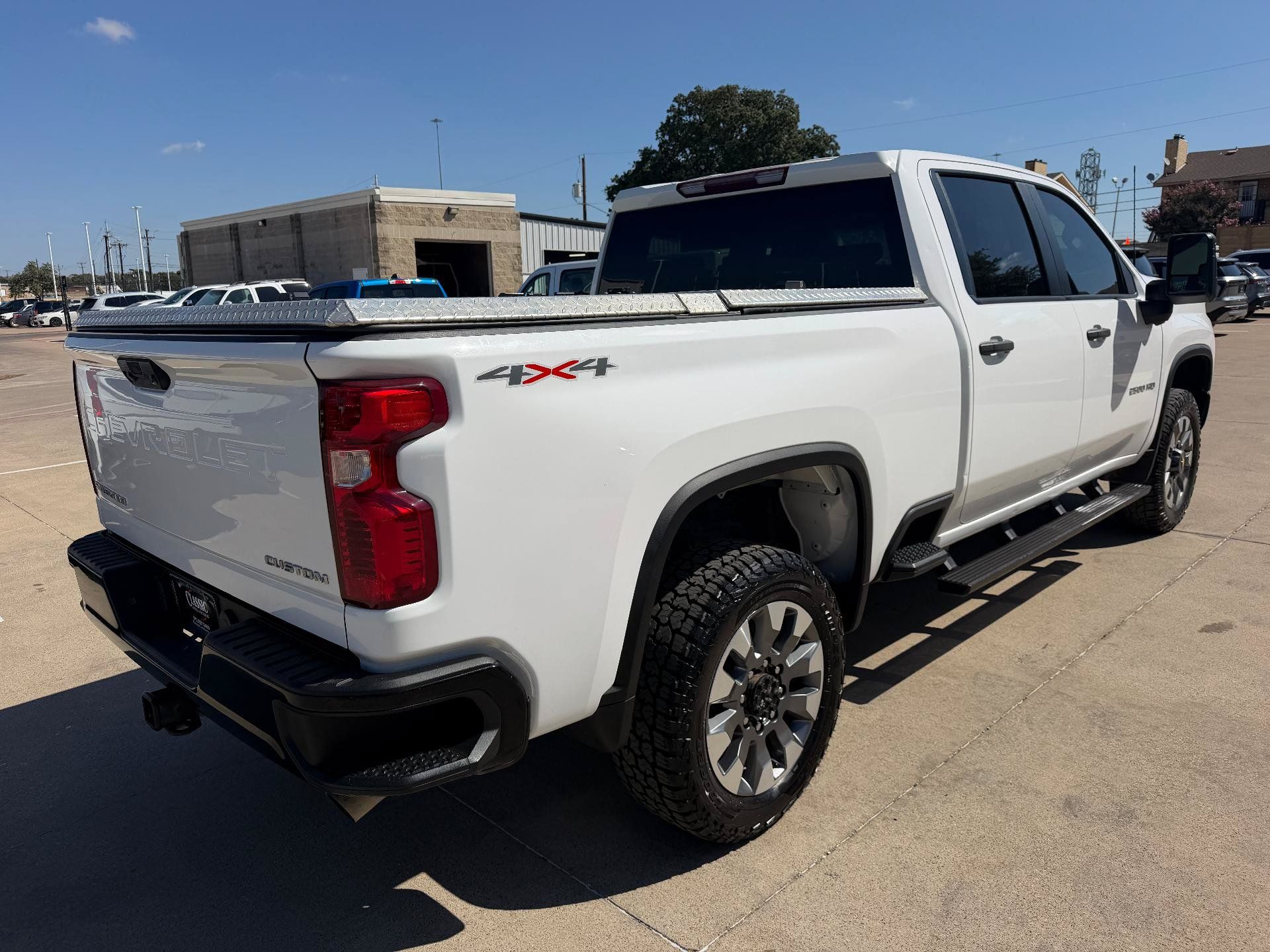Used 2022 Chevrolet Silverado 2500 Custom w/ Custom Convenience Package AWD/4WD image 6