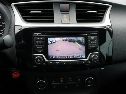 Used 2017 Nissan Sentra SR image 20